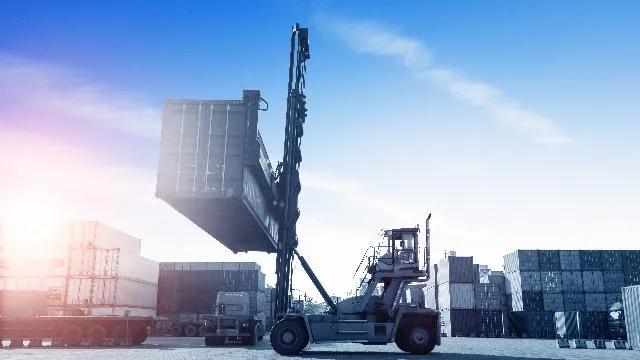 Carry Deck Crane – Operator Safety (CAN)